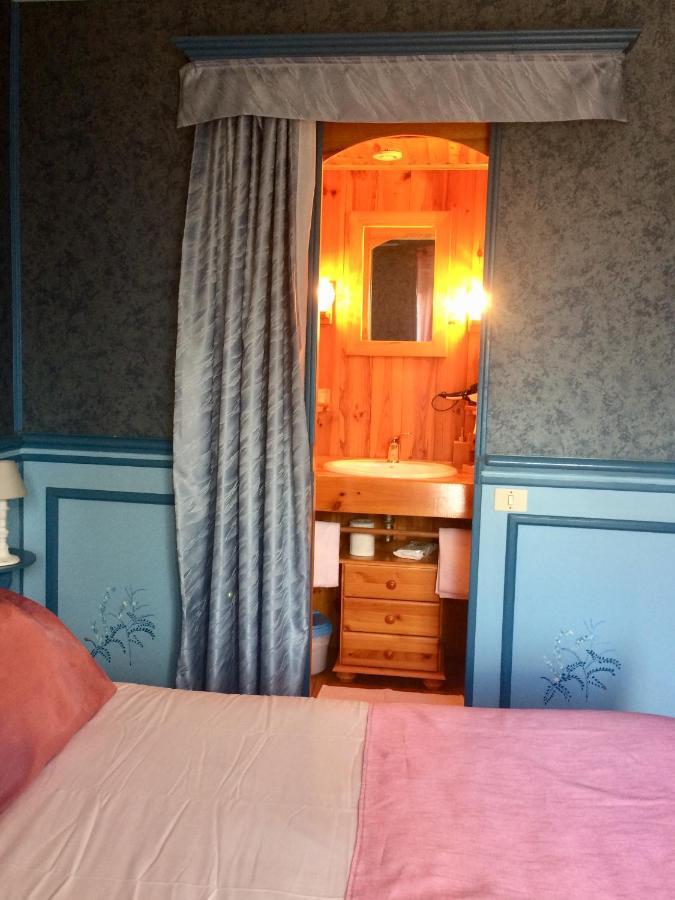 Chambres D'Hotes Du Domaine Capiet Courpiac Exteriér fotografie