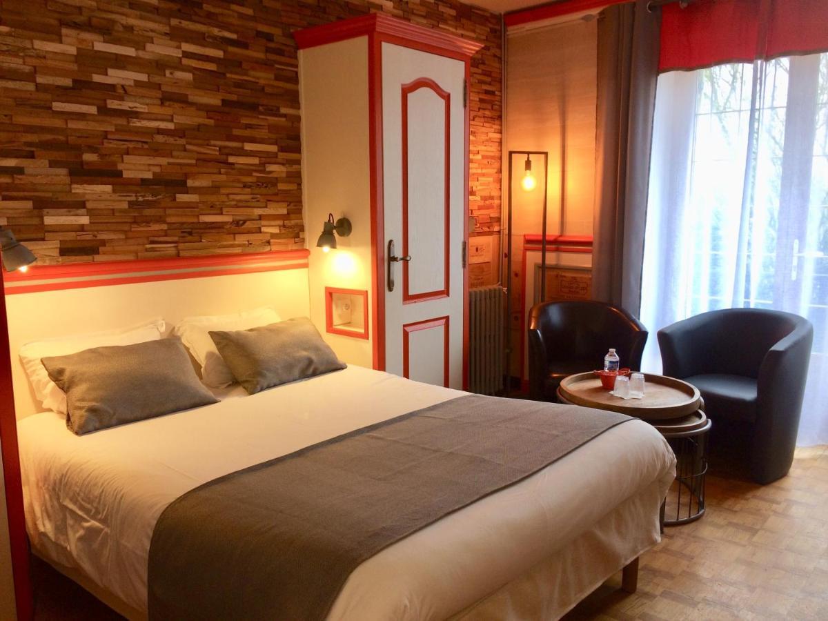 Chambres D'Hotes Du Domaine Capiet Courpiac Exteriér fotografie
